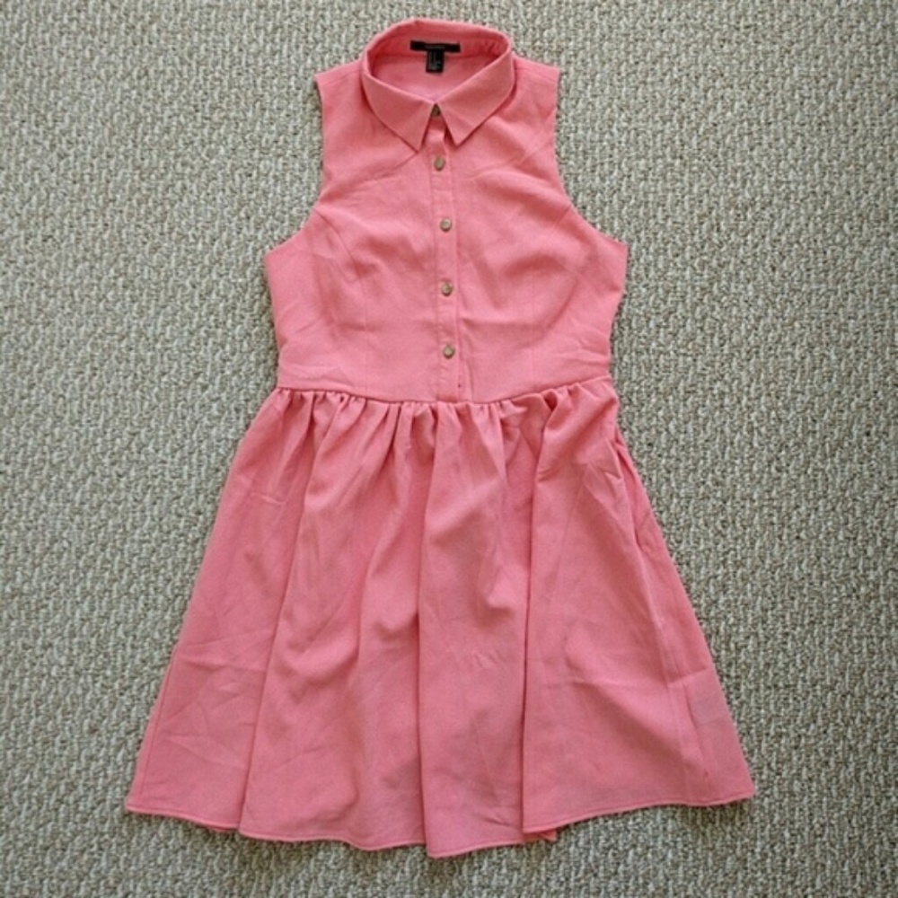 ✨3/$15✨ Pink Button Up Dress